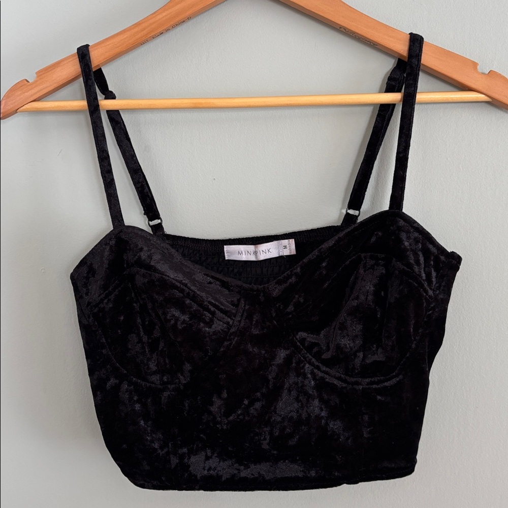 MINKPINK Velvet NWOT Soft Black Bralette Cropped Crop Top Women’s Size Medium M